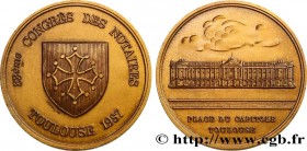 20TH CENTURY NOTARIES
Type : Congrès des notaires Toulouse 
Date : 1987 
Mint name / Town : TOULOUSE 
Metal : brass 
Diameter : 31,5  mm
Orientation d...