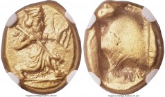 ACHAEMENID PERSIA. Xerxes II-Artaxerxes II (5th-4th centuries BC). AV daric (15mm, 8.34 gm). NGC Choice AU 5/5 - 4/5. Lydo-Milesian standard. Sardes m...