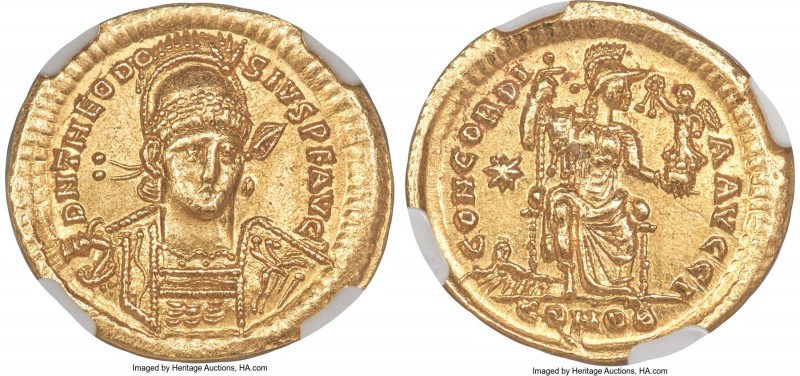 Theodosius II, Eastern Roman Empire (AD 402-450). AV solidus (21mm, 4.39 gm, 5h)...