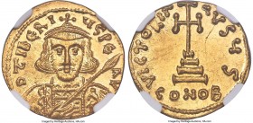 Tiberius III Apsimar (AD 698-705). AV solidus (20mm, 4.45 gm, 6h). NGC MS 5/5 - 4/5. Constantinople, 6th officina. D tIbЄRI-ЧS PЄ-AV, cuirassed bust o...