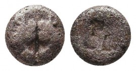 Greek AR Silver Obol, Ca. 350-300 BC. 
Condition: Very Fine



Weight: 0,5 gr
Diameter: 6 mm