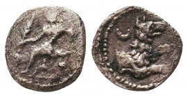 Greek AR Silver Obol, Ca. 350-300 BC. 
Condition: Very Fine



Weight: 0.5 gr
Diameter: 9 mm
