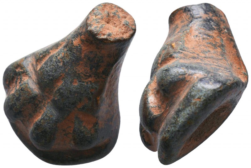 Ancient Bronze Lion Claw foot fragment
Condition: Very Fine
Weight: 25.2 gr
D...