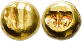 Ausländische Münzen und Medaillen
Philippinen. . 
Gold-Piloncito (oder "Massa") o.J. (ca. 10.-12. Jh.). Early Globular Gold Pre Spanish. 2,33 g
sel...