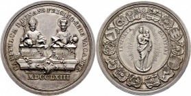Sammlung Sedisvakanz - Münzen und Medaillen
Freising. . 
Silbermedaille 1763 unsigniert. Die Brustbilder der beiden Stiftsheiligen, der hl. Korbinia...