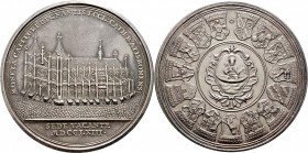Sammlung Sedisvakanz - Münzen und Medaillen
Regensburg. . 
Silbermedaille 1763 von J.L. Oexlein (Nürnberg). Ansicht der Domkirche / Kapitelswappen i...