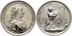 Altdeutsche Münzen und Medaillen
Bayern. Maximilian III. Joseph 1745-1777. 
Maria Anna Carolina von der Pfalz *1693, †1751, Gemahlin des Prinzen Fer...