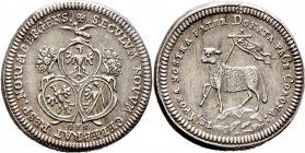Altdeutsche Münzen und Medaillen
Nürnberg, Stadt. . 
Silberabschlag vom 1/2 Lammdukat 1700. Die mit zwei Fruchtgebinden verzierten drei Nürnberger S...
