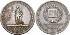 Altdeutsche Münzen und Medaillen
Schweinfurt, Stadt. . 
Silbermedaille 1830 unsigniert (Fa. Friedr. Wilh. Wolff, Schweinfurt), auf die 300-Jahrfeier...