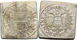 Altdeutsche Münzen und Medaillen
Ulm, Stadt. . 
Guldenklippe 1704. Engelskopf über Stadtwappen / Gekrönter, nimbierter Doppeladler mit dem Reichs­ap...