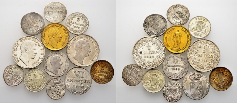 Lots altdeutscher Münzen und Medaillen
12 Stücke: BADEN. 2 Pfennig o.J. (Hachbe...