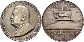 Thematische Medaillen
Medailleure. Bernhart, Josef (1883-1967). . 
Silbergussmedaille 1927. Auf den Geheimen Rat Ernst von Bassermann-Jordan. Dessen...