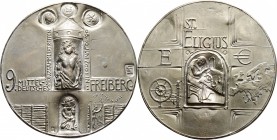 Thematische Medaillen
Güttler, Peter Götz (1939-). . 
Weißmetallmedaille 2001. Auf das 9. Mitteldeutsche Münzsammlertreffen in Freiberg vom 8. bis 1...