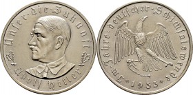 Deutsche Münzen und Medaillen ab 1871
Drittes Reich. . 
Mattierte Silbermedaille 1933 von O. Gloeckler (unsigniert), auf die Machtergreifung. Brustb...