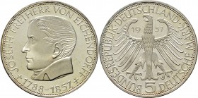 Deutsche Münzen und Medaillen ab 1871
Bundesrepublik Deutschland. . 
5 Deutsche Mark 1957 J. Freiherr von Eichendorff. J. 391.
winziger Kratzer auf...