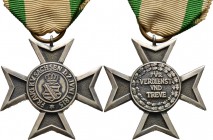 Deutsche Orden und Ehrenzeichen
SACHSEN.
Zivilverdienstorden, Silbernes Verdienstkreuz 1910-1918. Silber, am neueren Band. OEK 2160/16, Nimmergut 29...
