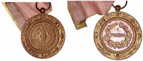 Medallas
Medalla. AE. Colegio Salesiano N. S. del Águila, Alcalá. 1er Premio. 40.00mm. Con cinta y pasador. MBC.