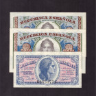 Billetes
Guerra Civil-Zona Republicana, Banco de España
Lote de 3 billetes. 50 Céntimos 1937 serie B y 2 Pesetas 1938 serie B (2). SC a SC-.