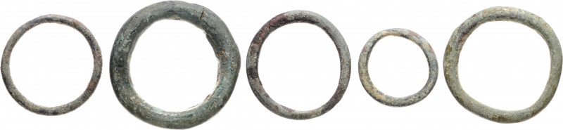 KELTEN, Bronze-Ringe der Kelten aus der Danubischen Region. 26-40mm; 4,5 bis 29g...