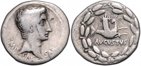 RÖMISCHES REICH, Augustus, 27 v.-14 n.Chr., AR Cistophor (25 v.Chr.), Ionien, Stadt Ephesos. Barhäupt. Kopf r. Rs.Capricorn mit Füllhorn r. 11,09g.
f...