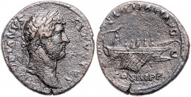 RÖMISCHES REICH, Hadrian, 117-138, AE As COS III (125-128), Rom. Belorb. Büste r. Rs.Galeere r. mit Ruderern. 13,11g.
ss