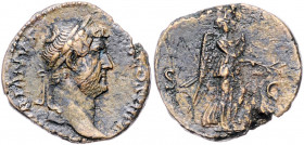 RÖMISCHES REICH, Hadrian, 117-138, AE As COS III (134-138), Rom. Belorb. Büste r. Rs.Nemesis l. schreitend zwischen SC. 11,53g.
ss+
RIC 828d; Kampm....