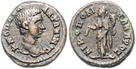 RÖMISCHES REICH, Diadumenian, 218, AE 15, Moesia Inferior, Nikopolis. Barhäuptiger Kopf r. Göttin steht l. mit Patera und Füllhorn. 3,36g.
feines Por...