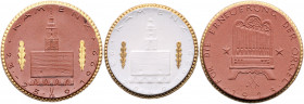 PORZELLAN, KAMENZ, Porzellan-Spendenmed. 1922 a.d. Ehrenmal der 178er (4x). Darunter 2x mit Aufl. unter 200 Stk. DAZU:KIEL, Porzellan-Spendenmed. o.J....