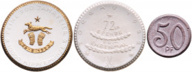 PORZELLAN, PEINE, Porzellan-Spendenmünze 1923 a.d. 700 Jahrfeier zu 10 000 Kippermünze. DAZU:TORGAU, Porzellan-Spendenmünze 1922 des Inf.Regiments Nr....