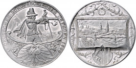 SCHÜTZEN, DRESDEN, Stadt, Alumin.-Med. 1900 von B. a.d. 13.Deutsche Bundesschießen. Mittelalterlicher Schütze r. über Bundesadler. Rs.Stadtansicht übe...