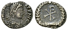 Libius Severus AR Half-siliqua, very rare 

 Libius Severus (461-465 AD). AR Half-siliqua (11-13 mm, 0.95 g).
Obv. D N LIB SEVERVS P F AVG, Pearl-d...