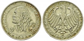 Weimarer Republik, AR 3 Reichsmark 1928 D, Dürer 

 Deutschland, Weimarer Republik . AR 3 Reichsmark 1928 D (15.00 g), München. 400. Todestag von Al...