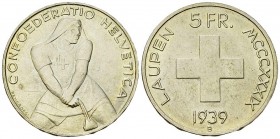 Schweiz, AR Laupentaler 1939

Schweiz, Eidgenossenschaft . AR 5 Franken (31 mm, 15.03 g), Laupentaler.
HMZ 2-1223b.

FDC.