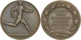 Drittes Reich
 Bronzemedaille 1934 (Lauer) S.A. Gruppe Berlin-Brandenburg 1. Waldlauf-Meisterschaft. Nackter Läufer nach rechts / 6 Zeilen Schrift im...