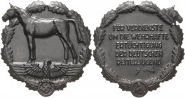 Drittes Reich
 Eisengussplakette o.J. Für Verdienste um die wehrhafte Ertüchtigung der deutschen Reiterjugend. Pferd nach links über Reichsadler im E...