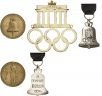 Olympische Spiele und Kongresse
Berlin 1936 - XI. Olympische Sommerspiele Bronzemedaille 1936 (K. Roth) Offizielle Erinnerungsmedaille. Olympiaglocke...