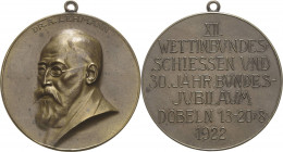 Schützenmedaillen
Döbeln Bronzemedaille 1922 (unsigniert) XII. Wettinbundesschießen und 30-jähriges Bundesjubiläum. Brustbild Dr. A. Lehmann nach lin...