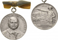 Schützenmedaillen - Pistolen-Bundesschießen
XV. Deutsches Pistolen-Bundesschießen Weissenfels 1926 Silbermedaille 1926 (H. Wernstein) Brustbild des H...
