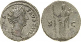 Kaiserzeit
Faustina maior, Gemahlin des Antoninus Pius + 141 Sesterz nach 161, Rom Brustbild nach rechts, DIVA FAVSTINA / Vesta mit Fackel und Pallad...