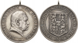 Zittau
 Silbermedaille 1929 (F.W. Hörnlein) 15. Wettinbundesschießen. Kopf von Hindenburg nach links / Wappen. Mit Randpunze: SÄCHS.M.999. 38,2 mm, 2...