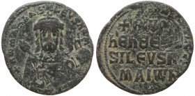 CONSTANTINE VII PORPHYROGENITUS with ROMANUS I (913-959). Follis. Constantinople.