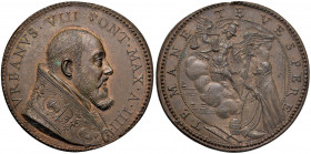 Roma. Urbano VIII (1623-1644). Medaglia anno IV/1627 AE gr. 22,45 diam. 36 mm. Opus Gaspare Mola. Per l’anniversario dell’incoronazione. Patrignani 10...