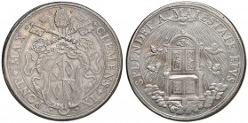 Roma. Clemente IX (1667-1669). Piastra AG gr. 31,75. Muntoni 4. Berman 1969. MIR 1906/1. Rara. Migliore di BB
