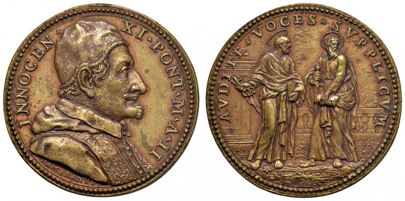 Roma. Innocenzo XI (1676-1689). Medaglia anno II/1678 AE gr. 13,15 diam. 31,2 mm...