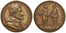 Roma. Innocenzo XI (1676-1689). Medaglia anno II/1678 AE gr. 13,15 diam. 31,2 mm. Opus Giovanni Hamerani. Per i tentativi di pace in Europa. Bartolott...