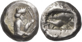 Greek Coins. The Achamaenid Kings of Persia, Time of Darius I, circa 522 – 486. 
Siglos, Sardis circa 520-505, AR 5.31 g. Half-length bust of the Gre...
