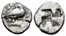 MACEDON. Eion. Circa 470-460 BC. Diobol (Silver, 11.5 mm, 1.18 g). Goose standing to right on decorated base, turning head to left to face a lizard cr...
