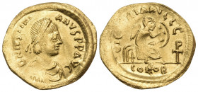 Justinian I, 527-565. Semissis (Gold, 19 mm, 2.01 g, 7 h), Constantinople, 527-552. D N IVSTINI-ANVS P P AVC Pearl-diademed, draped and cuirassed bust...