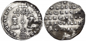 Basil II Bulgaroktonos, with Constantine VIII, 976-1025. Miliaresion (Silver, 22 mm, 2.51 g, 6 h), Constantinople, 977-989. En TOVTω nICA T' bASILEI C...