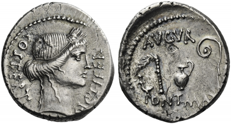 Roman Republic. 
C. Iulius Caesar. Denarius, Sicily (?) 46, AR 3.50 g. COS·TERT...